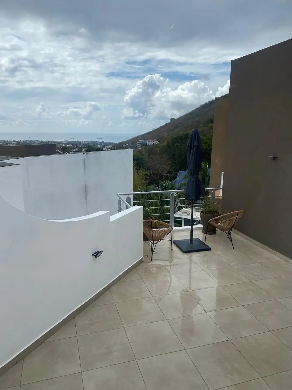 A LOUER VICTORIA RÉSIDENCE – APPARTEMENT C2 TYPE TOWNHOUSE – 8