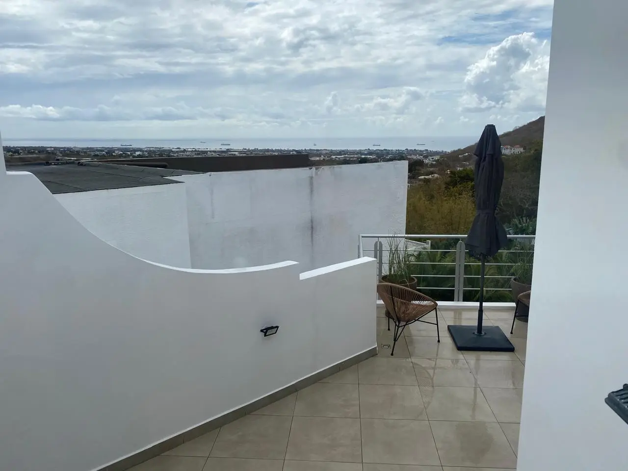 A LOUER VICTORIA RÉSIDENCE – APPARTEMENT C2 TYPE TOWNHOUSE – 10
